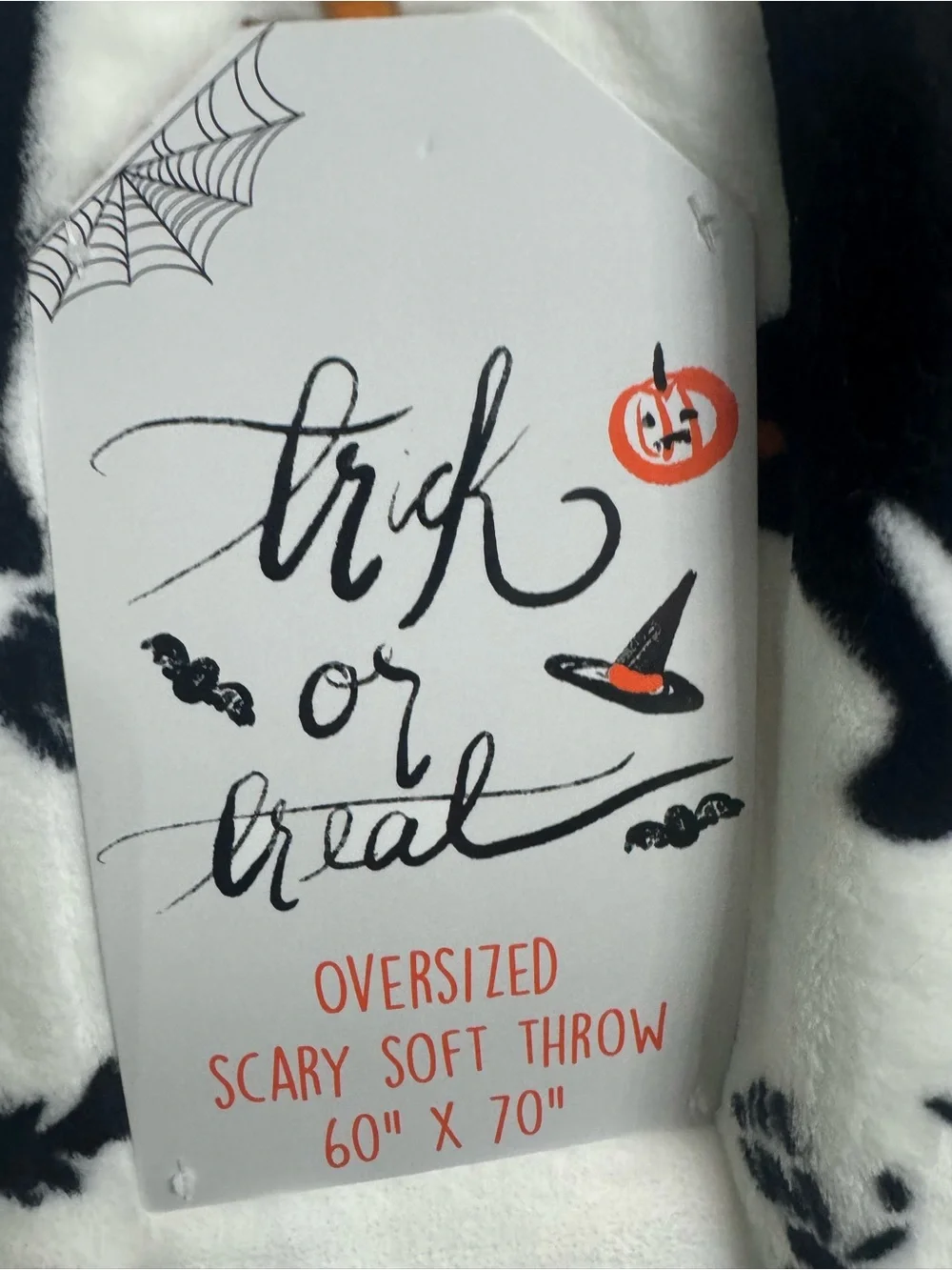Trick or Treat Halloween Throw Blanket w/Cats Bats Stars Pumpkin Skeletons NWT